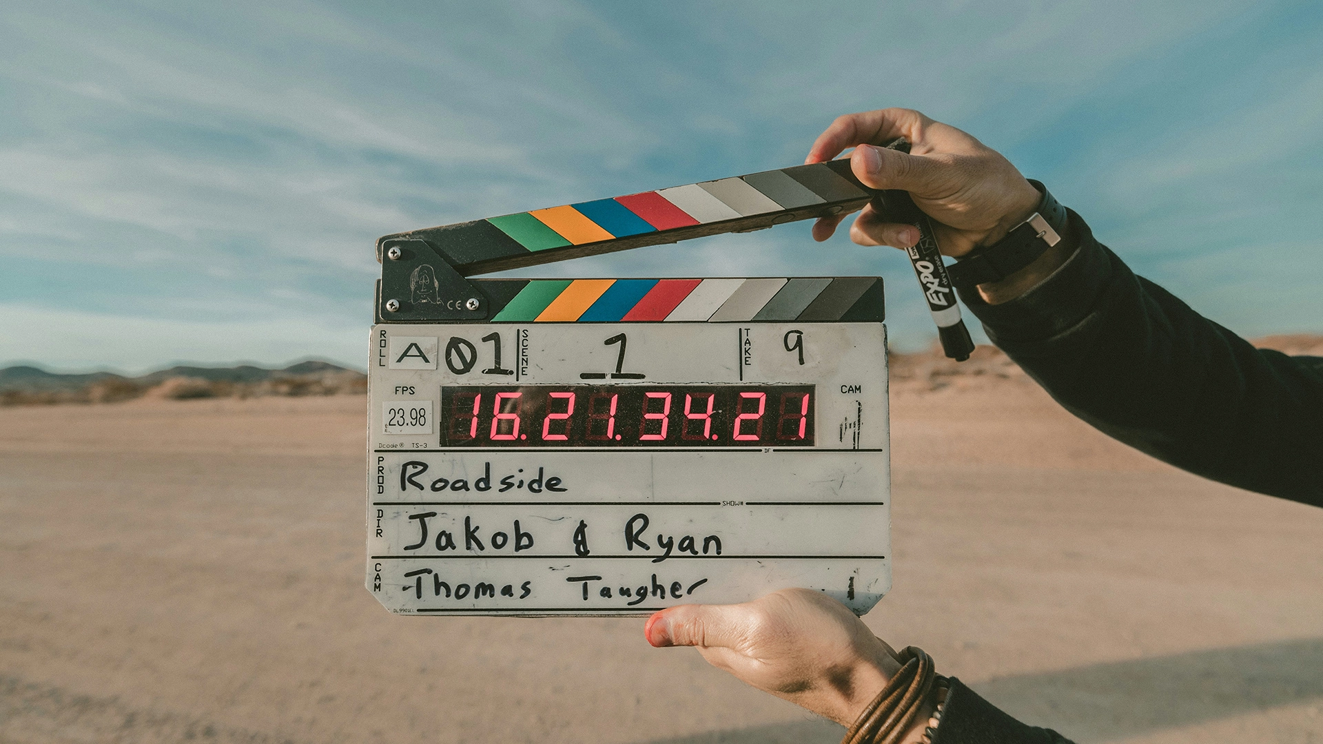 YouTube ยกเลิกการจ่ายเงินสำหรับตัวอย่างภาพยนตร์ปลอมที่สร้างขึ้นด้วย AI