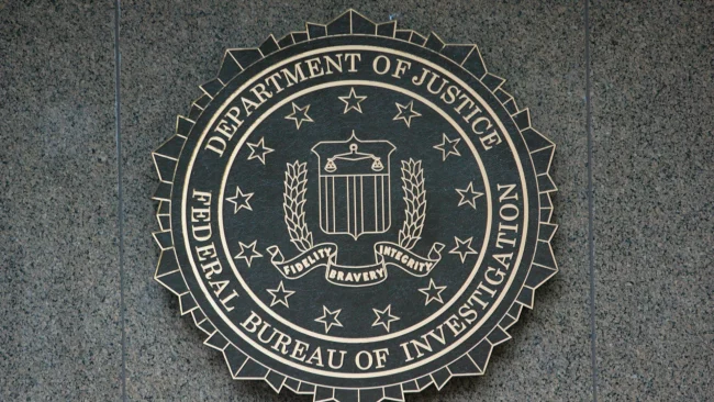 รายงานจาก FBI เปิดเผยว่ามิจฉาชีพได้ขโมยเงินมากกว่า 16 พันล้านดอลลาร์ในปี 2024